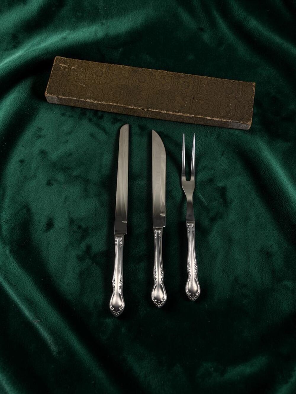 Vintage Oneida Chatelaine 3 Pc Carving Set Japan NIB Grandmillennial